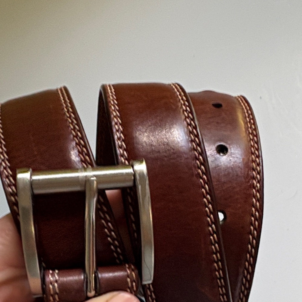 IZOD Brown leather belt Size 38